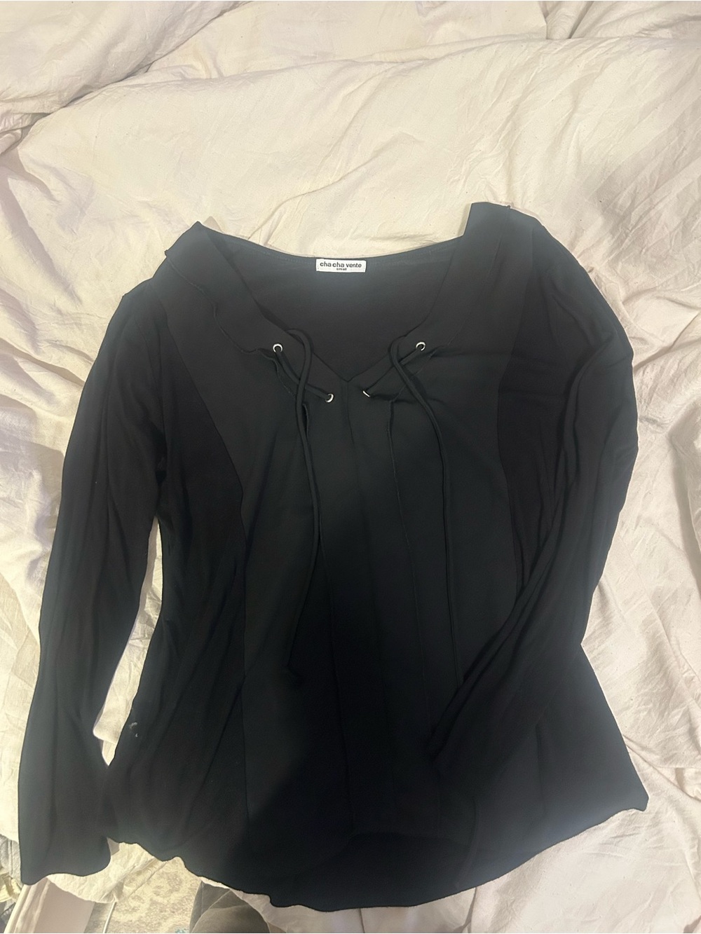 cha cha vente Black Long Sleeve Lace-Up Front Top